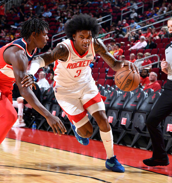 国王杯清晨再迎强敌；拉齐奥手感冰凉；主帅态度：球迷炸锅；心理建设被强调